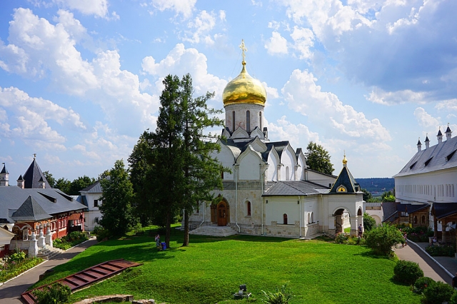 Призеры конкурса на лучший подъезд из Рузского городского округа выиграли экскурсию