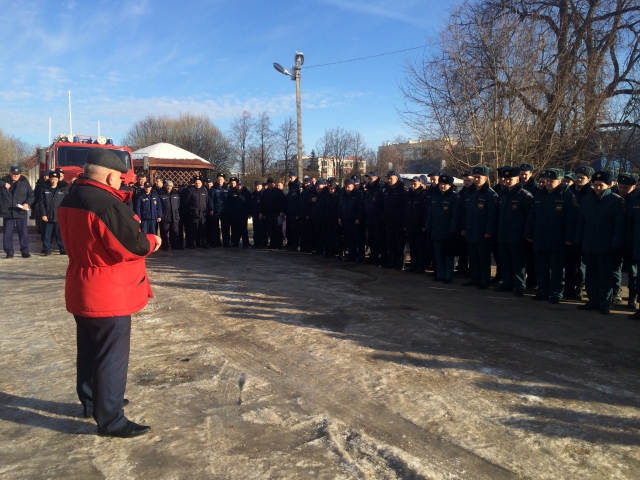 В Рузском городском округе прошла аттестация работников пожарных подразделений Можайского территориального управления «Мособлпожспас» на квалификацию «спасатель»