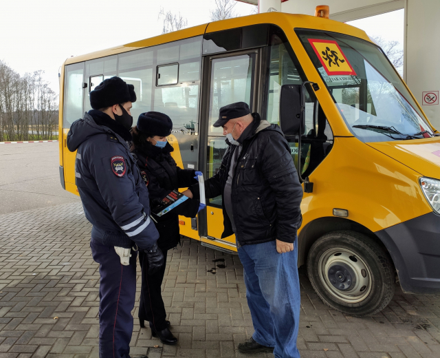 Ружанам напоминают о необходимости иметь на одежде  световозвращающие элементы