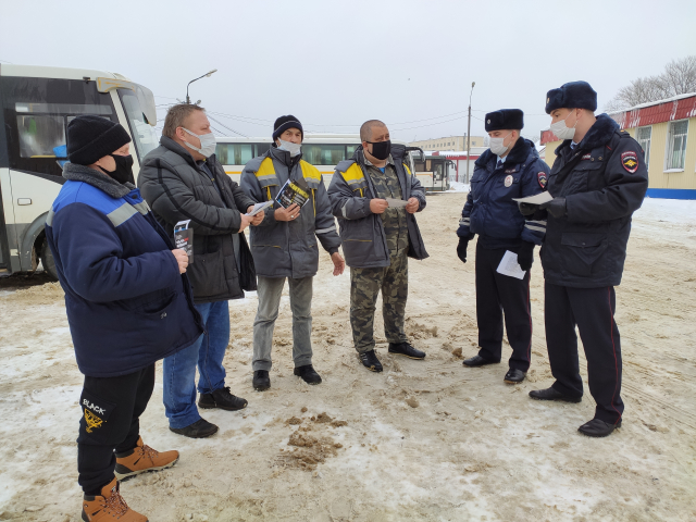 Водителей ПАТП призвали неукоснительно соблюдать ПДД