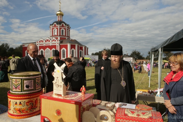 Фестиваль «Подворье в селе Сумароково» вошел в десятку гастрономических событий России начала осени