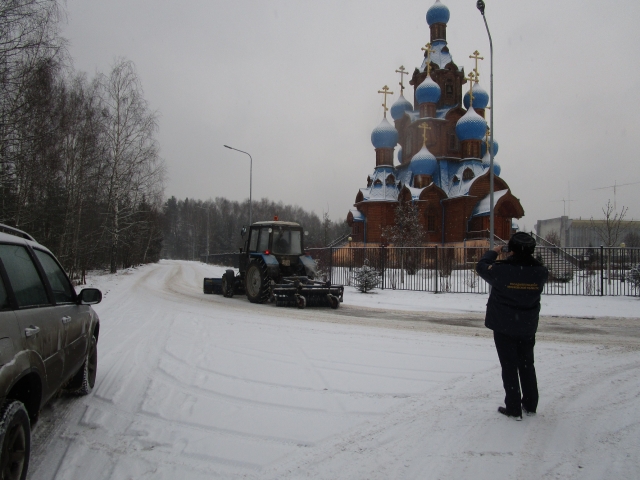 В Коломне, Домодедово и Звёздном городке проверены дороги к храмам и монастырям