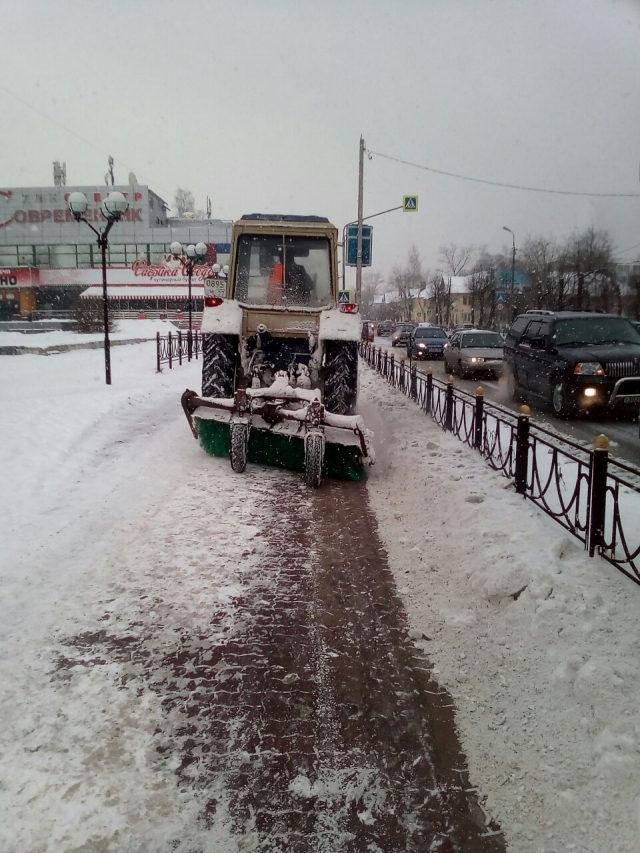 По предписаниям Госадмтехнадзора очищены от снега 8 километров тротуаров в Электростали