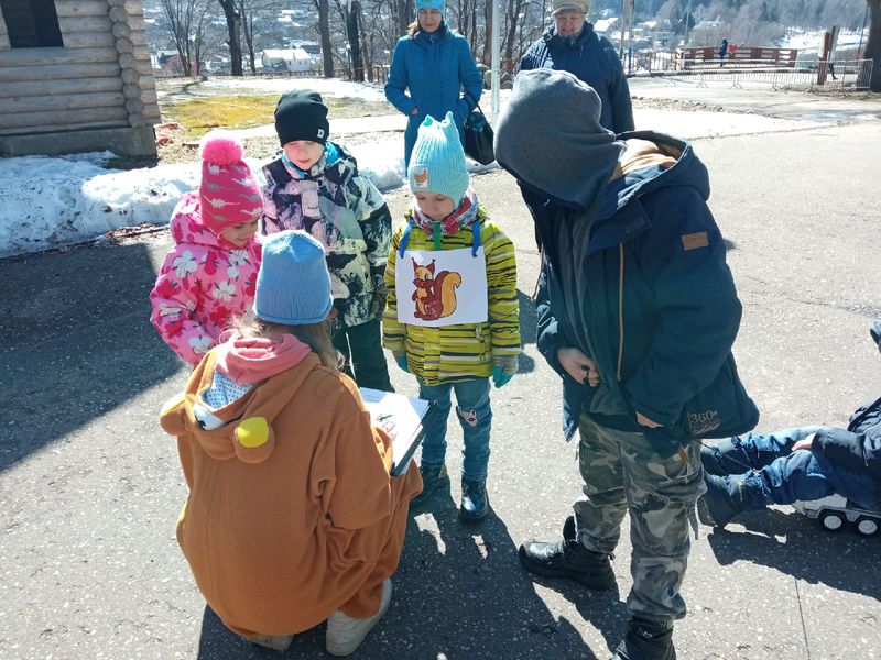 Юные ружане развлекались на Городке