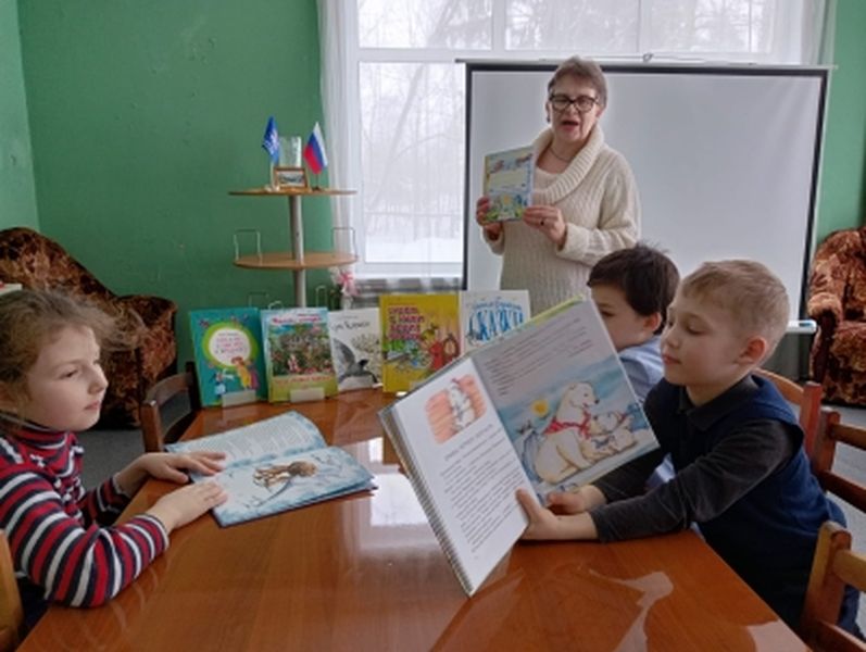 В Беляногорской библиотеке – книжные новинки