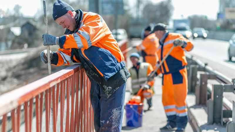 Дорожные службы Подмосковья завершили генеральную уборку после зимы