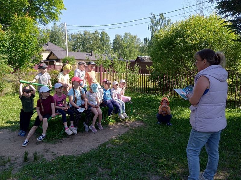 «Сказочки на лавочке» – для детворы Воробьево