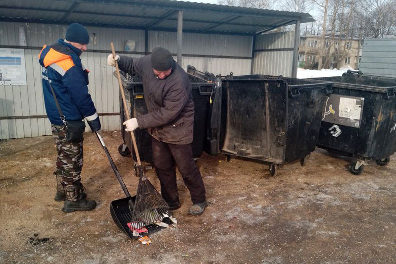 В Рузском округе приводят в порядок контейнерные площадки