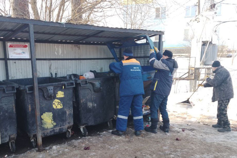 В Рузском округе наводят чистоту в местах сбора ТКО