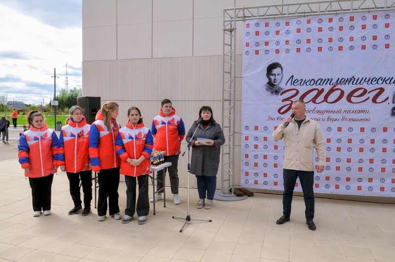   Волонтеры помогли в проведении легкоатлетического забега