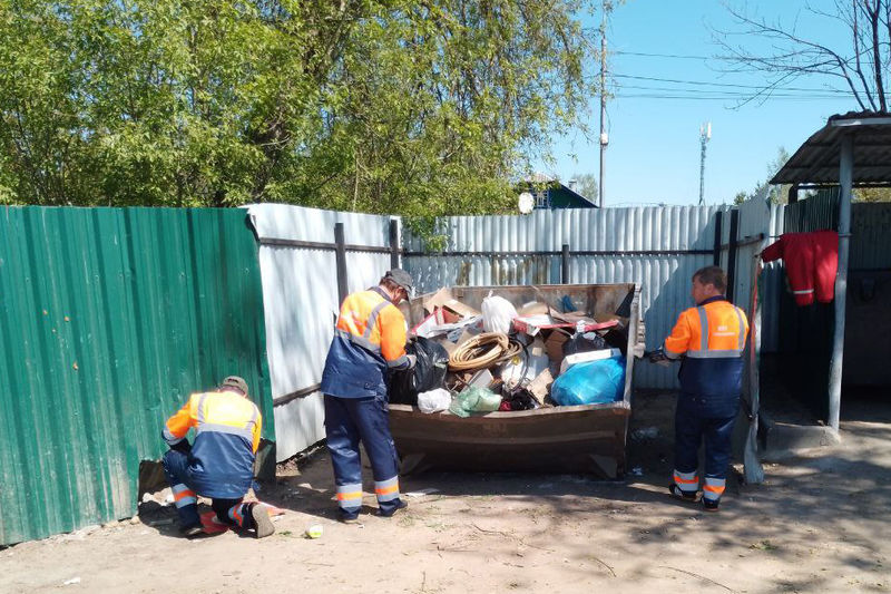 В Рузском округе приводят в порядок контейнерные площадки