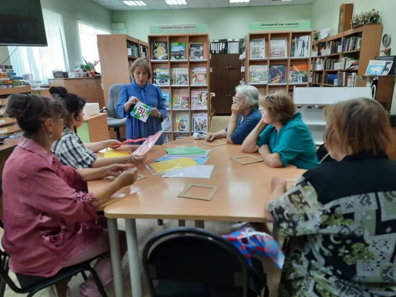 В Тучковской библиотеке занимались творческим рукоделием