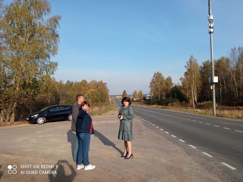 На Беляной Горе с жителями обсудили обустройство тротуара