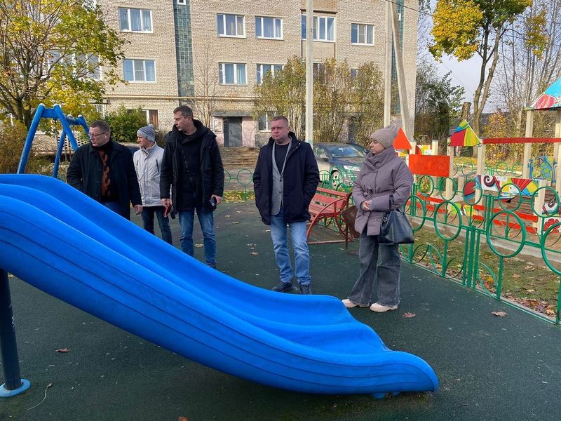 В Тучково отремонтировали детскую площадку